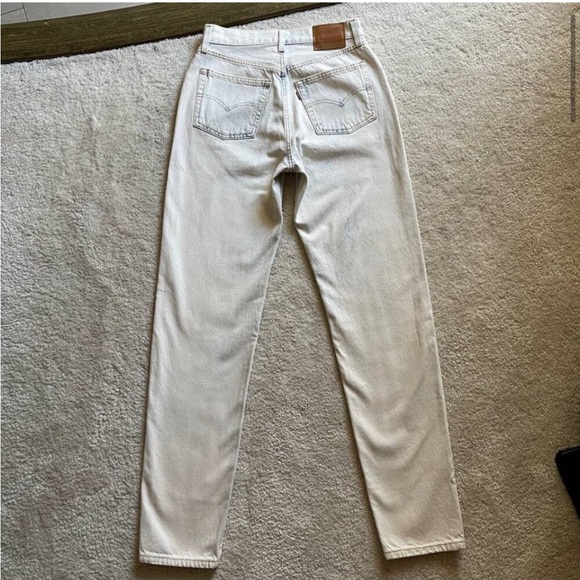 NWOT 501 Levi's Classic '81 Women Jeans Size 26/33 100% Cotton - Picture 4 of 13